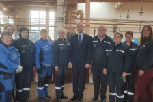 Член Совета Республики А.Кушнаренко посетил Руденскую газонаполнительную станцию