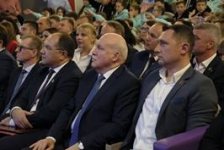 Член Совета Республики И.Головатый посетил благотворительный концерт
