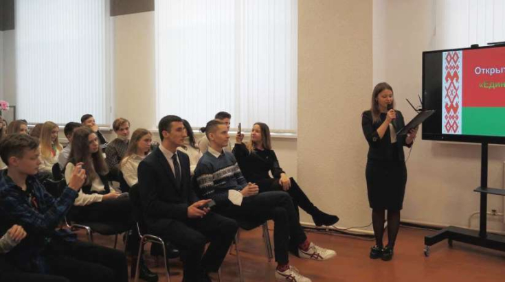 Встречи со школьной молодежью продолжаются Встречи со школьной молодежью продолжаются