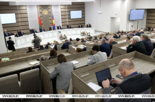 «Только все вместе мы сможем сделать свою страну еще более комфортной для проживания и привлекательной для гостей», — Татьяна Игнатюк приняла участие в заседании Брестского облисполкома