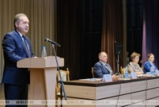 Член Совета Республики Ю.Наркевич принял участие 
 в совместном заседании