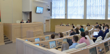 В Совете Республики состоялась встреча А.Белякова с участниками международного конкурса «Союзная лига дебатов»