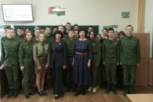 Член Совета Республики Е.Зябликова встретилась с молодежью