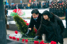 Члены Совета Республики Т.Абель и А.Смоляк приняли участие в торжественных мероприятиях, посвященных Дню защитников Отечества и Вооруженных Сил Республики Беларусь