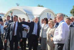 Наталья Кочанова и Валентина Матвиенко посетили выставку-презентацию регионов Беларуси и России