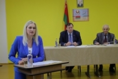 Член Совета Республики К. Капуцкая приняла участие 
во встрече с трудовым коллективом Молодечненского
 завода порошковой металлургии.
