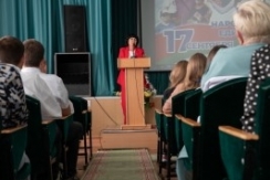 Член Совета Республики Е.Зябликова встретилась с молодежью