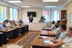 Член Совета Республики К.Капуцкая приняла участие во встрече с руководителями по военно-патриотическому воспитанию Молодечненщины