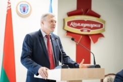 Член Совета Республики О.Романов провел встречу с трудовым коллективом СОАО «Коммунарка»